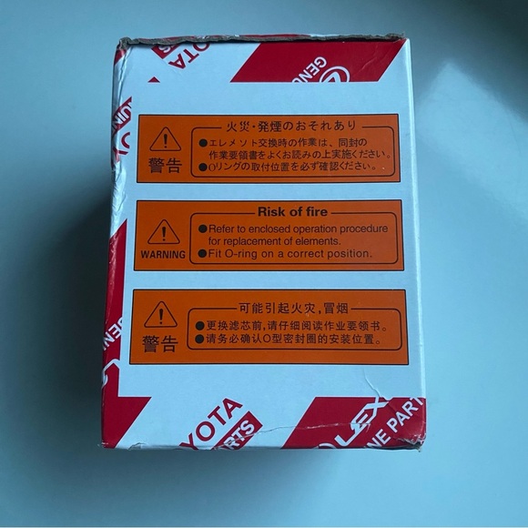 Genuine OEM Toyota Engine Oil Filter 04152-YZZA1 - Picture 6 of 9